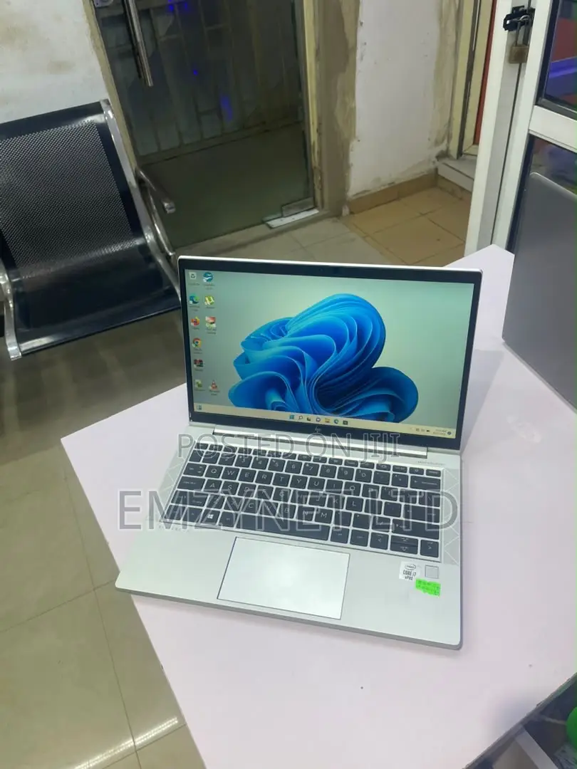 Laptop HP EliteBook 830 G7 16GB Intel Core i7 SSD 256GB