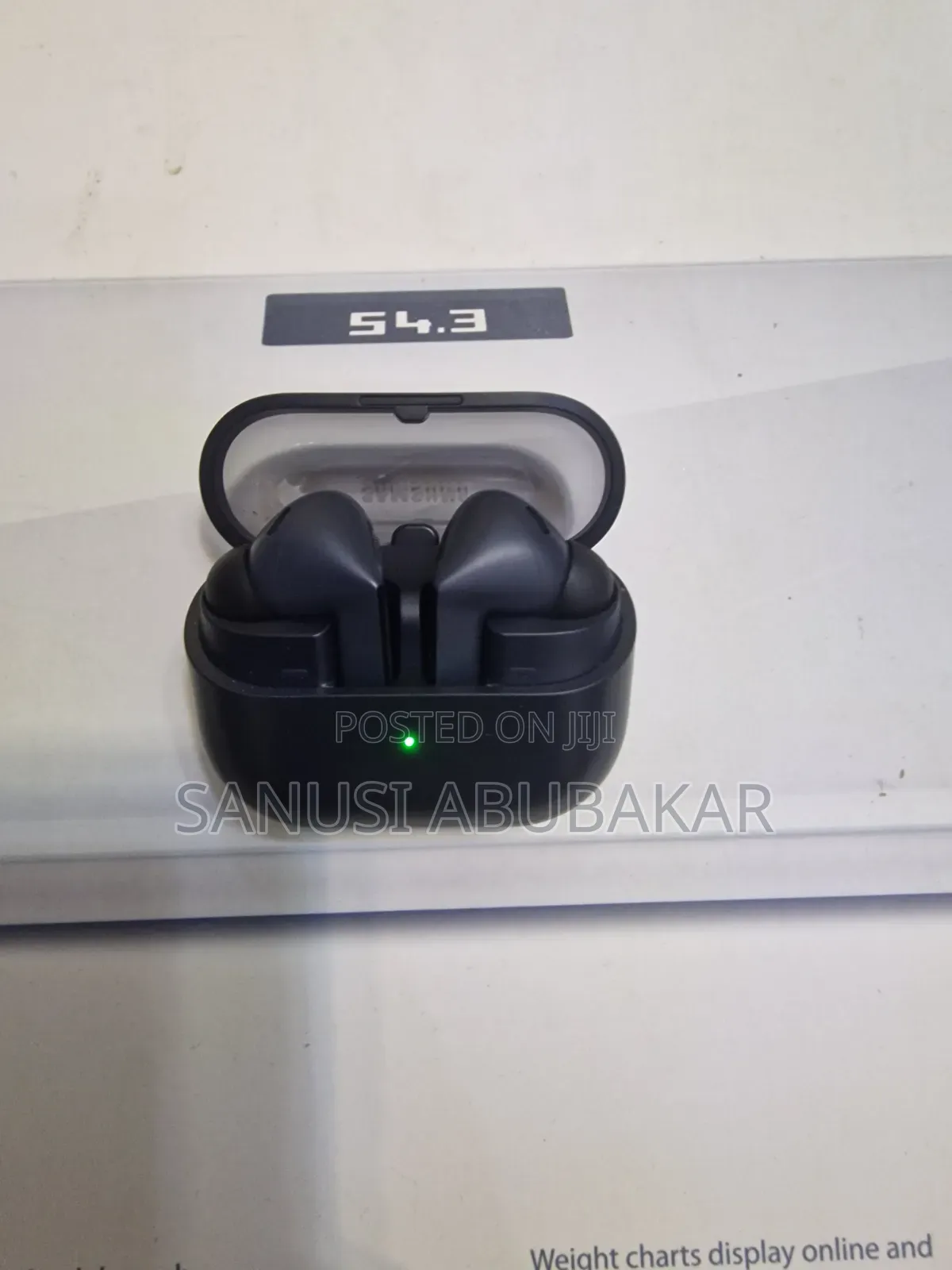 Clean Uk Used Samsung Galaxy Buds3 Fe for Sale.
