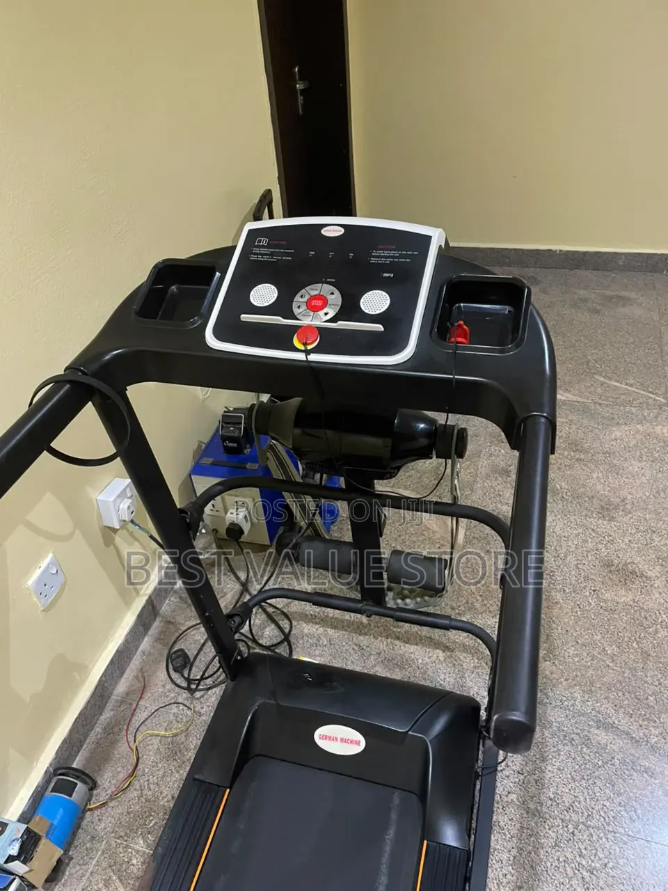 2hp Few Months Used Treadmill With Massager
