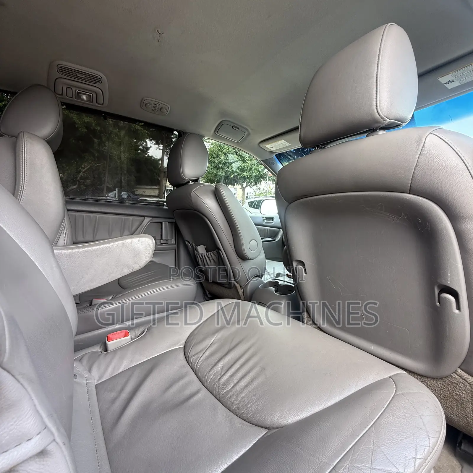 Toyota Sienna XLE Limited AWD 2009 Gray