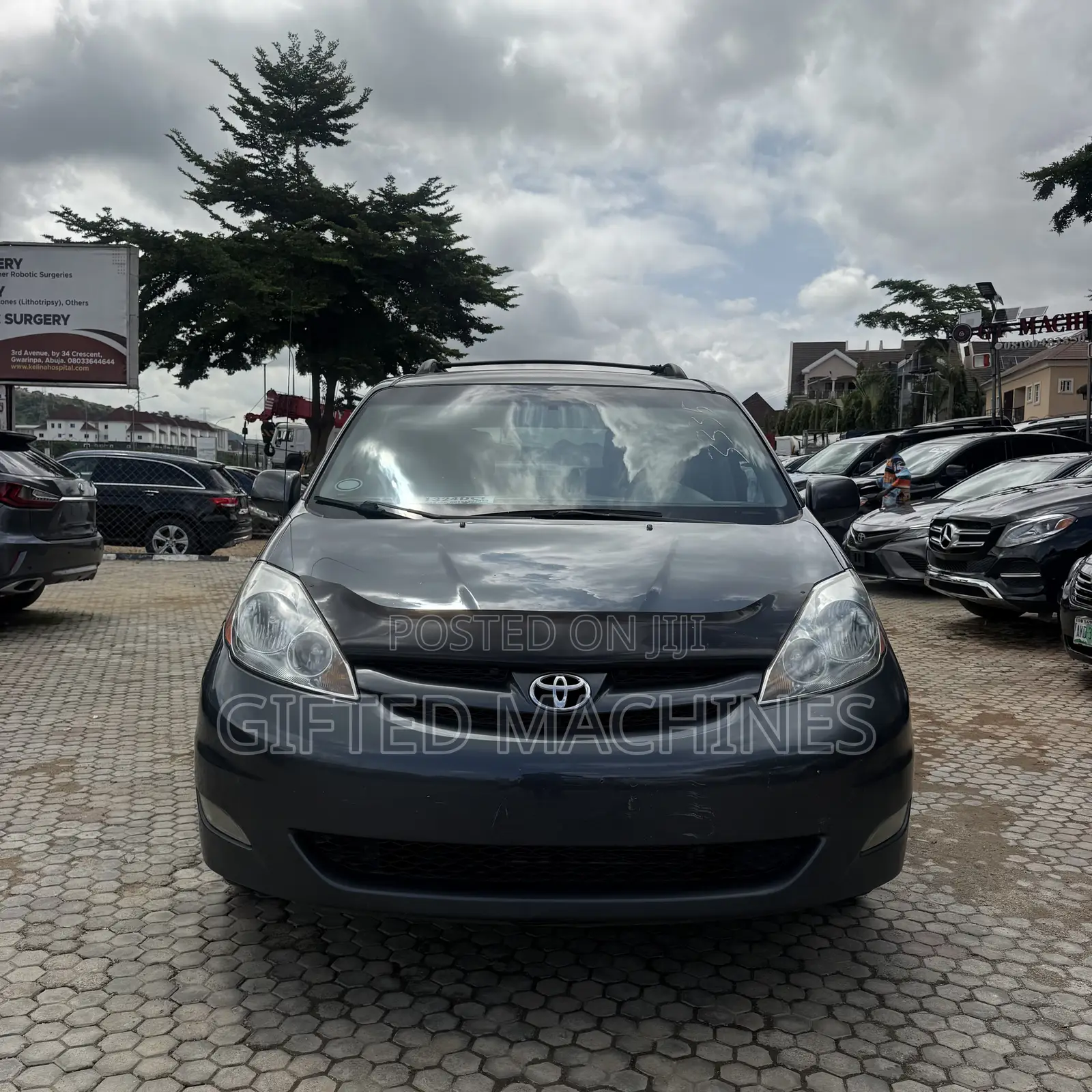 Toyota Sienna XLE Limited AWD 2009 Gray