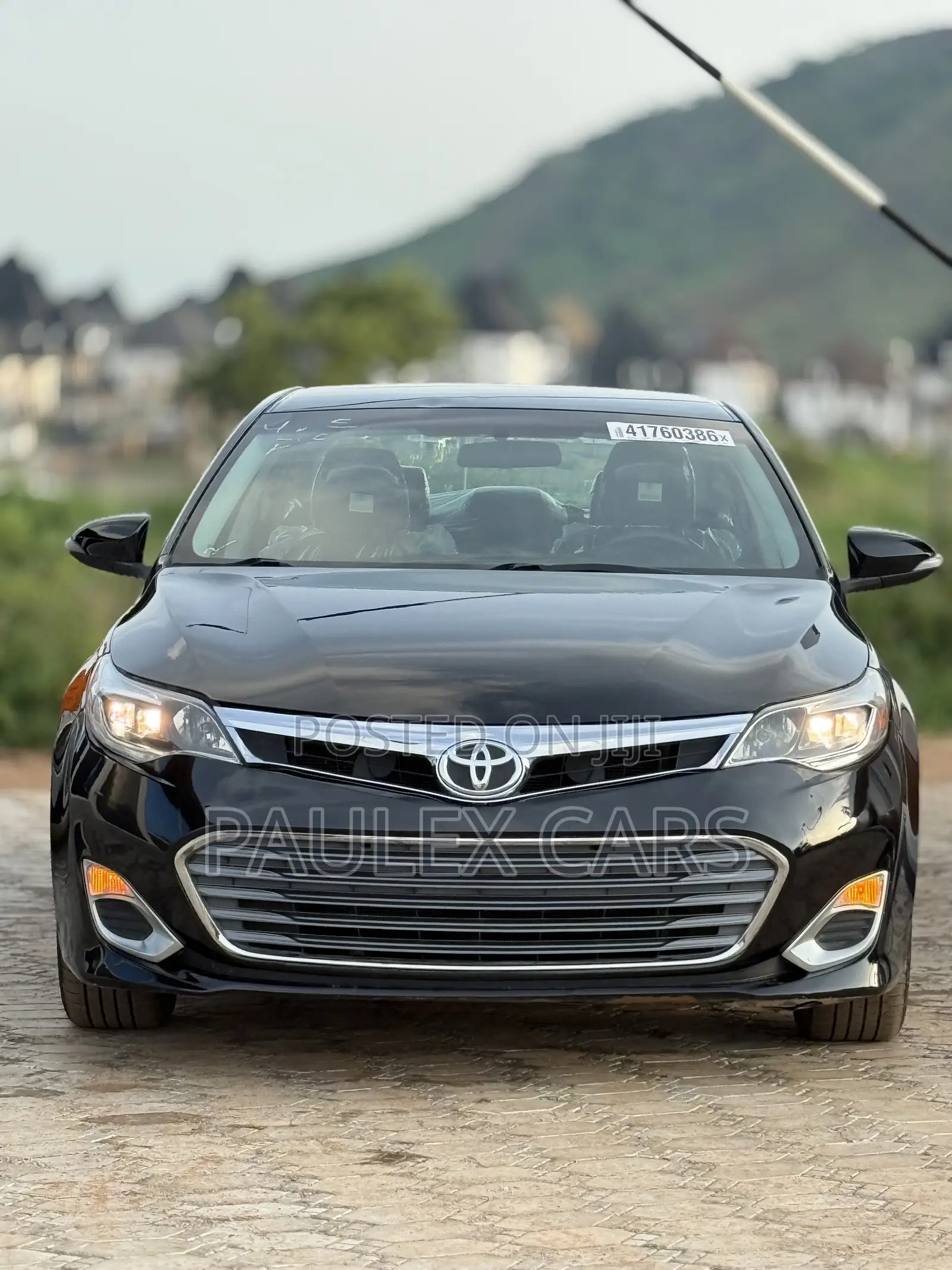 Toyota Avalon XLE Premium FWD Sedan (3.6L 6cyl 6A) 2016 Black