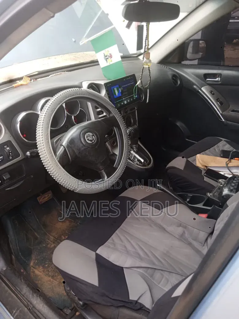 Toyota Matrix 2004 Blue