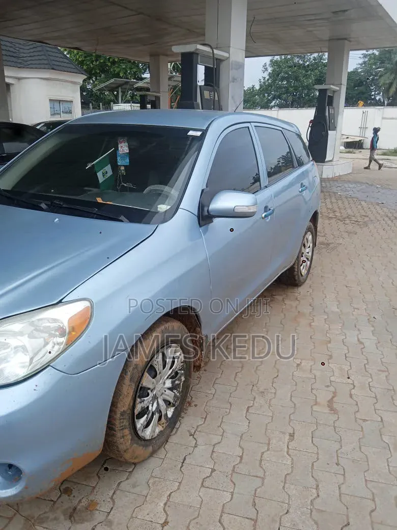 Toyota Matrix 2004 Blue