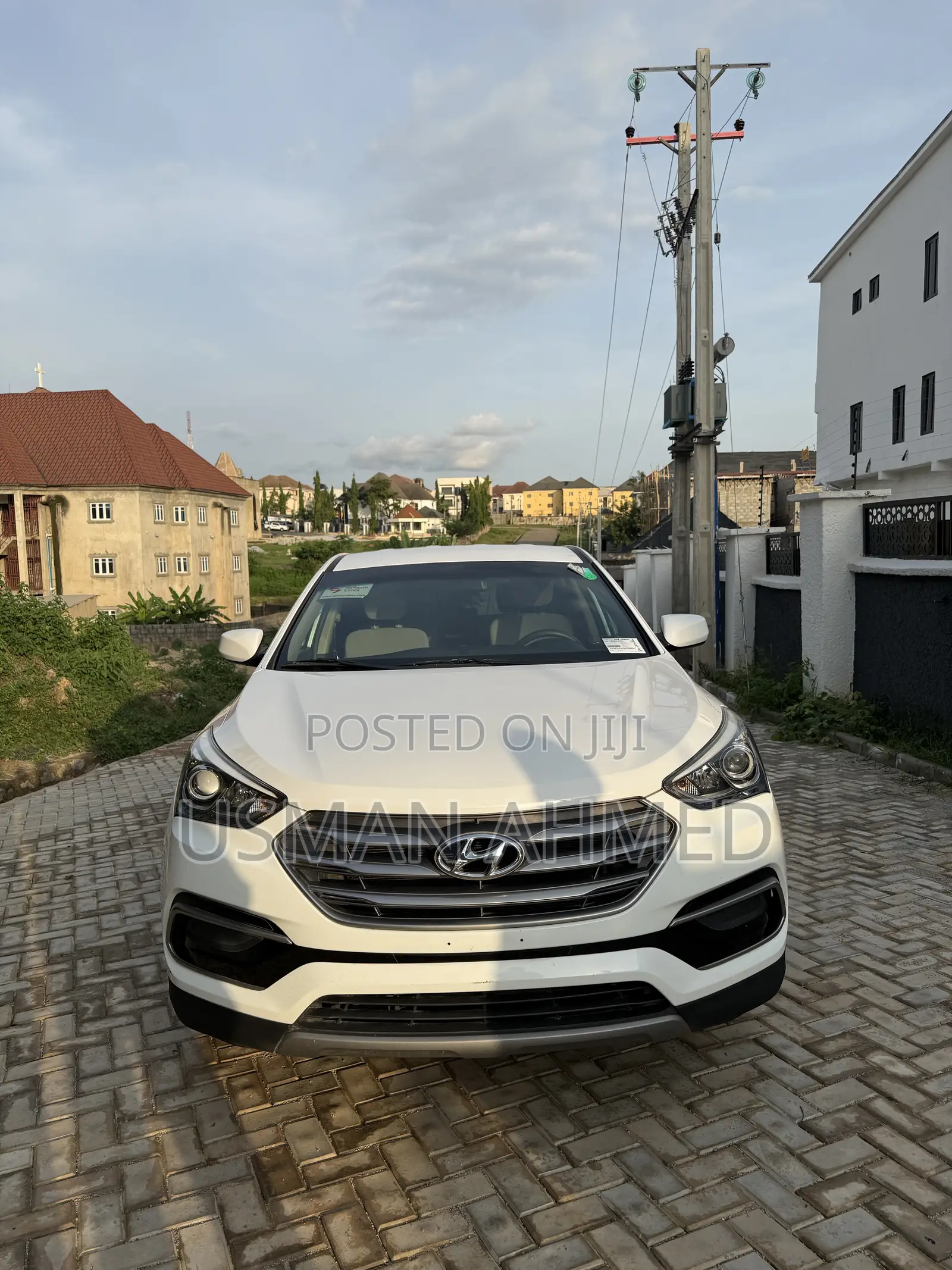 Hyundai Santa Fe 2017 White