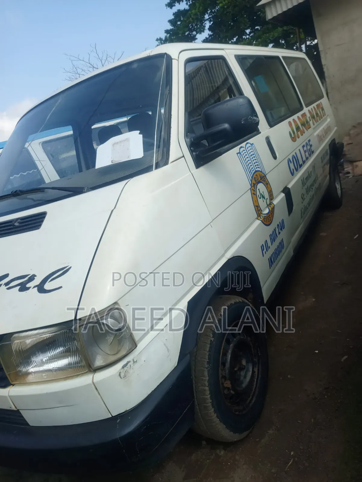 Volkswagen Transporter 2002 White