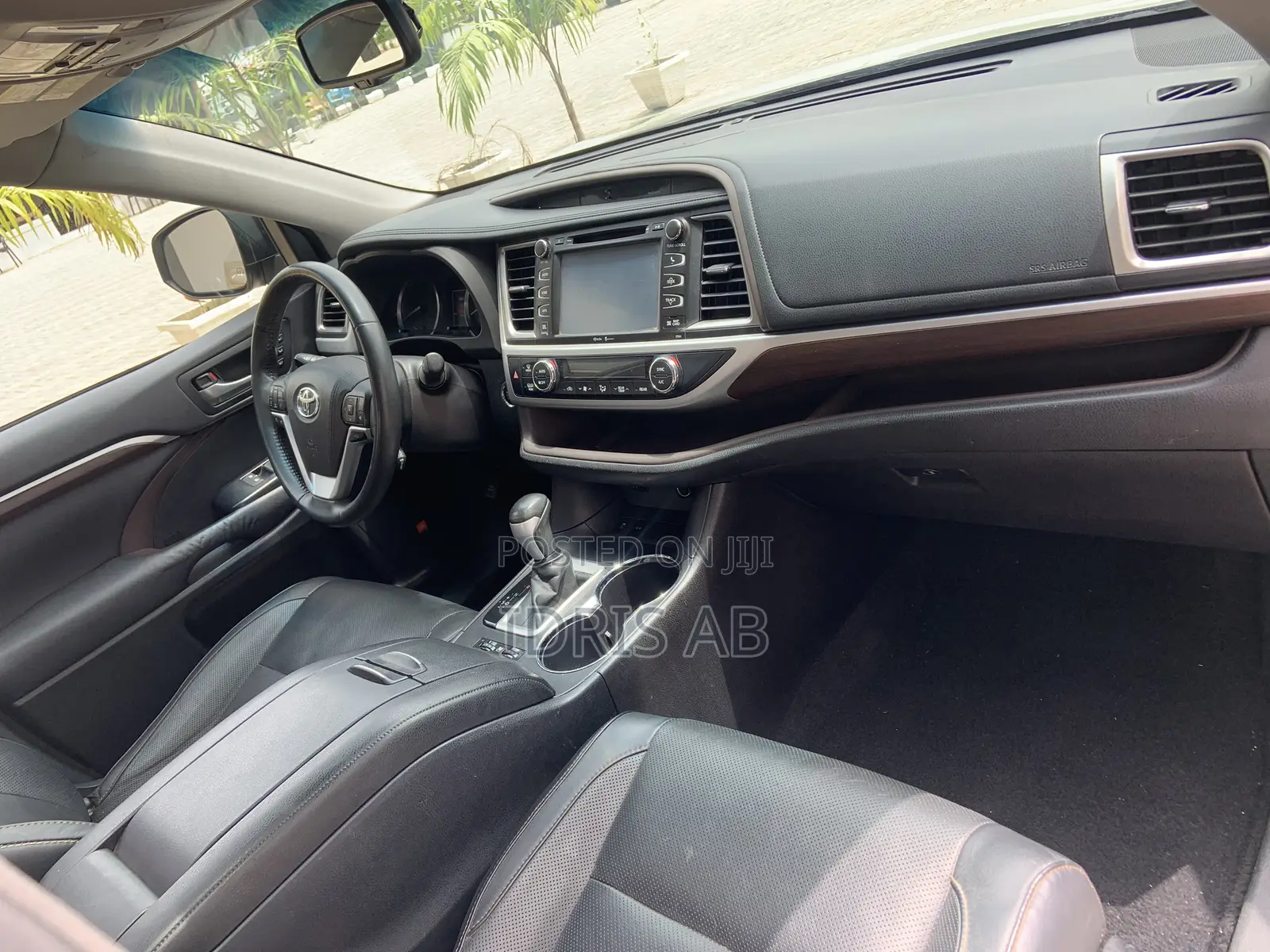 Toyota Highlander Limited 4dr SUV (3.5L 6cyl 6A) 2015 Gold