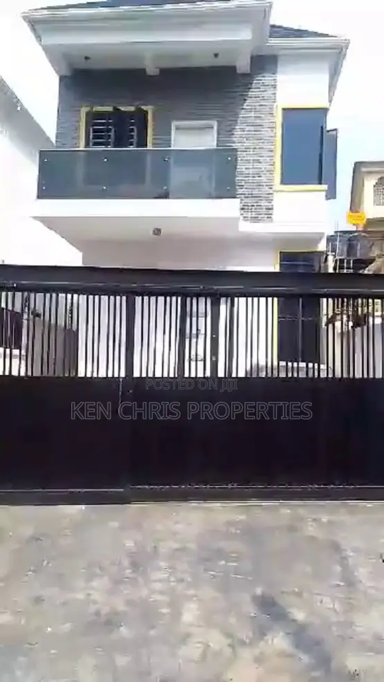 Furnished 5bdrm Duplex in Kosofe / Kosofe for sale