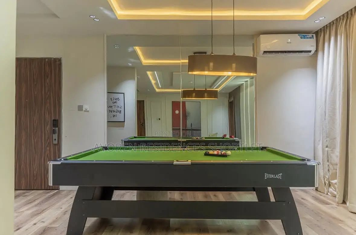 Beautiful Two Bedroom Apartment Shortlet