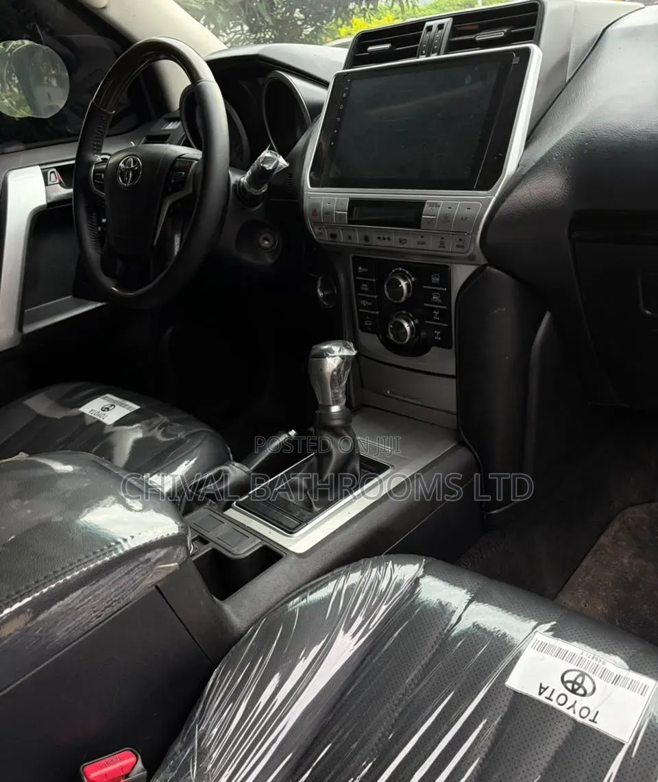 Toyota Land Cruiser Prado 2014 Black