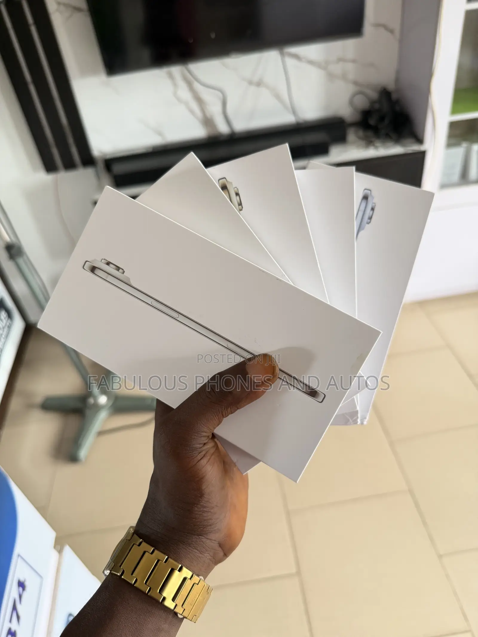 New Apple iPhone Air 256 GB Gold