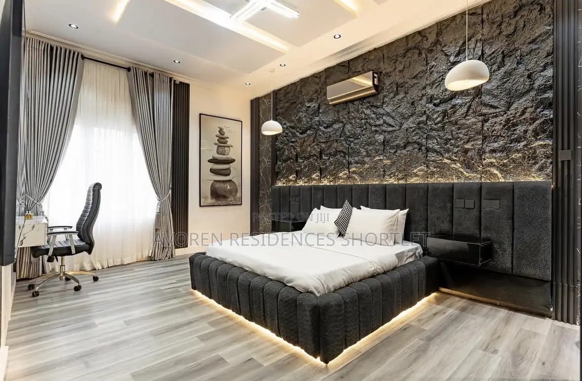 Luxurious One Bedroom Apartment Shortlet