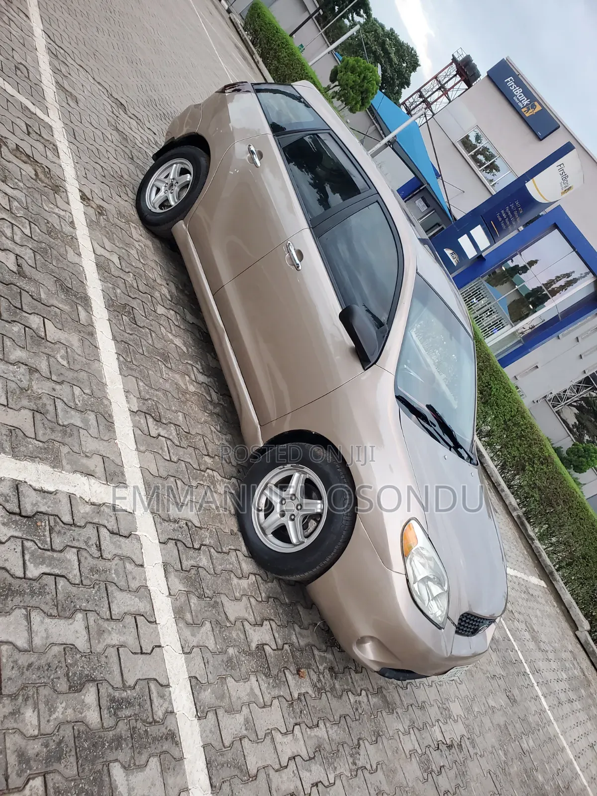 Toyota Matrix 2004 Gold