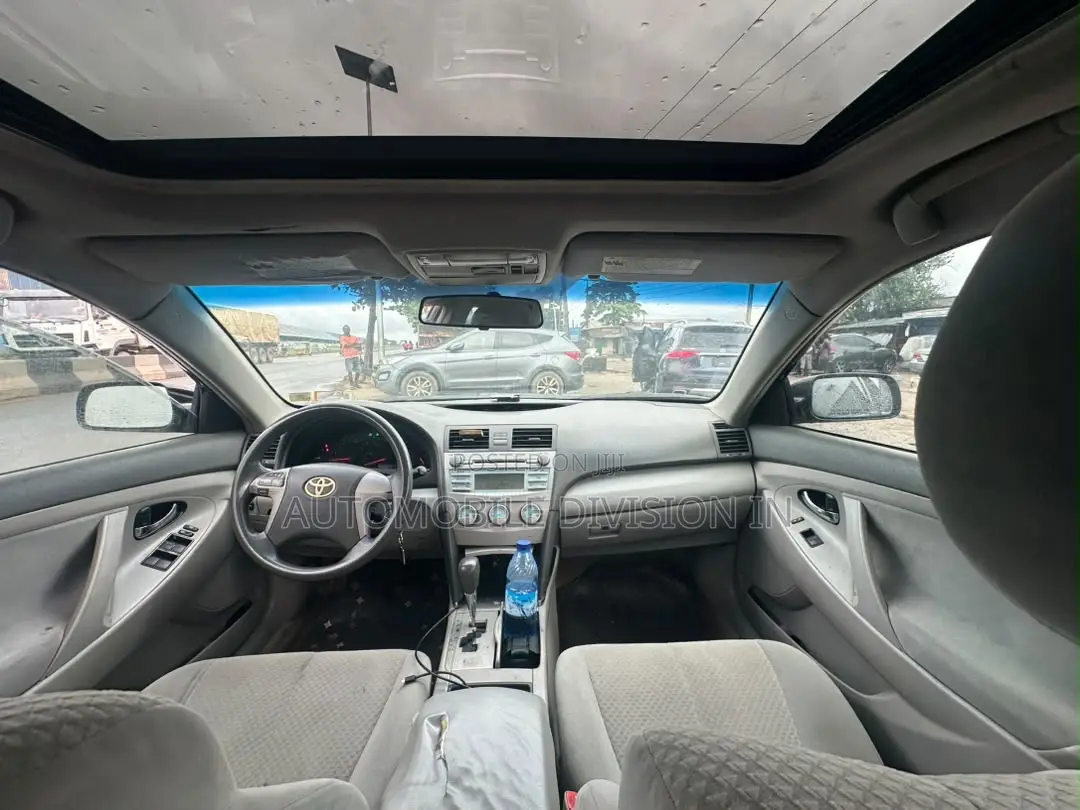 Toyota Camry LE 4dr Sedan (2.4L 4cyl 5A) 2009 Black