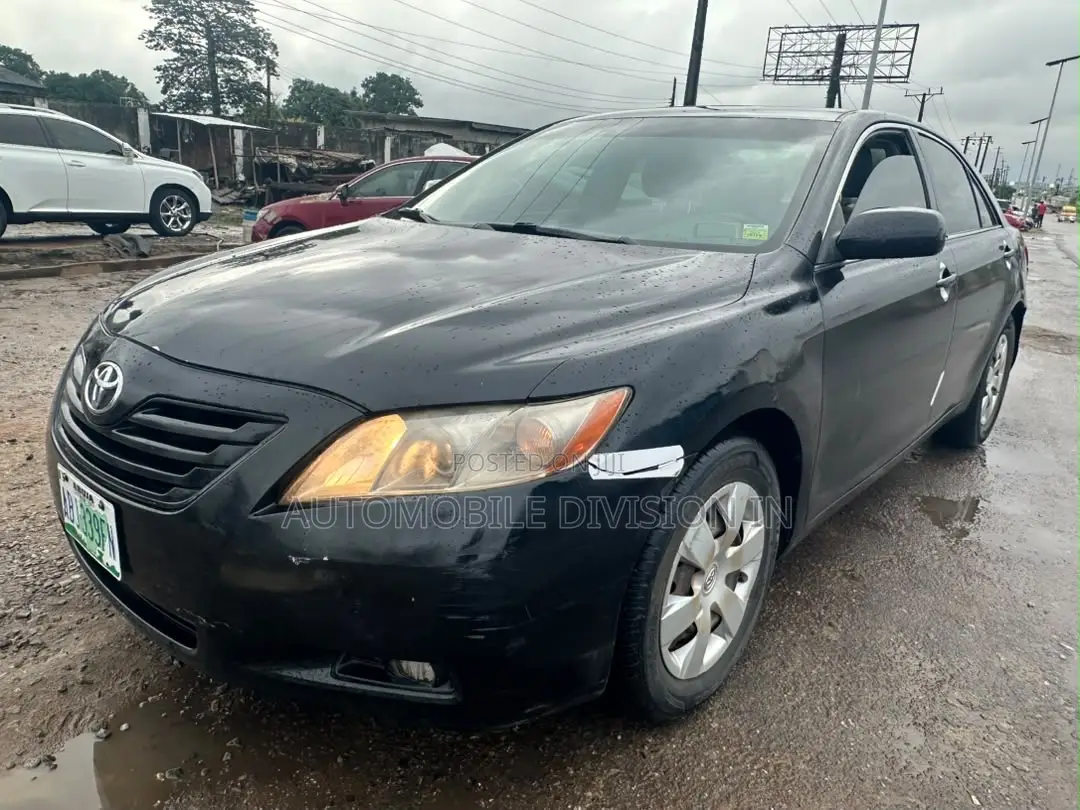 Toyota Camry LE 4dr Sedan (2.4L 4cyl 5A) 2009 Black