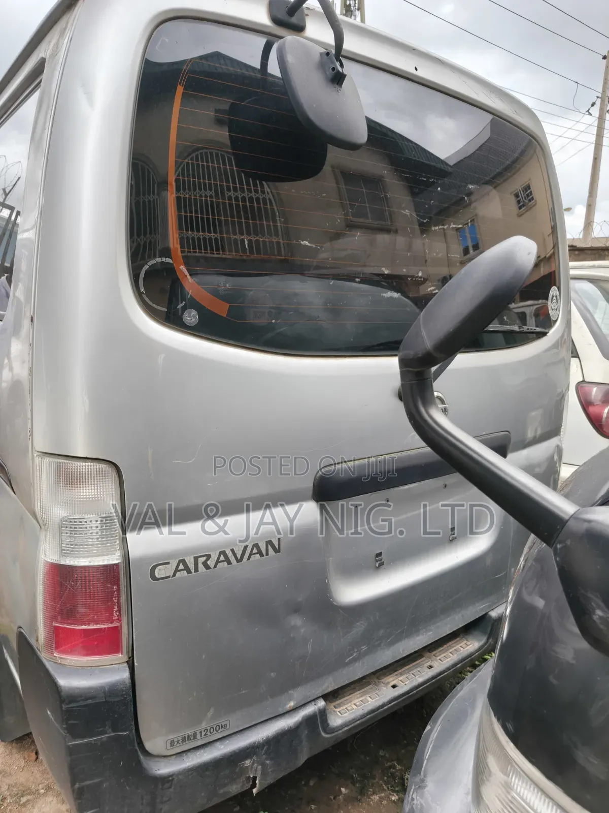 Nissan Caravan (Urvan) 2011 Grey