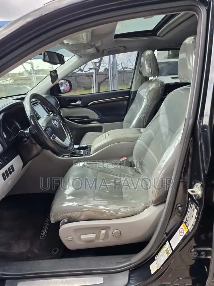Toyota Highlander Limited V6 4x4 (3.5L 6cyl 6A) 2016 Black