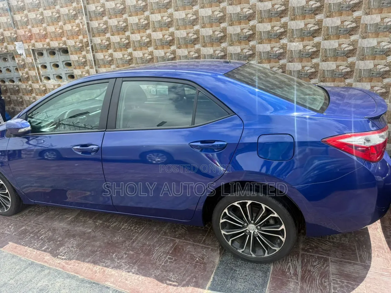 Toyota Corolla 2014 Blue