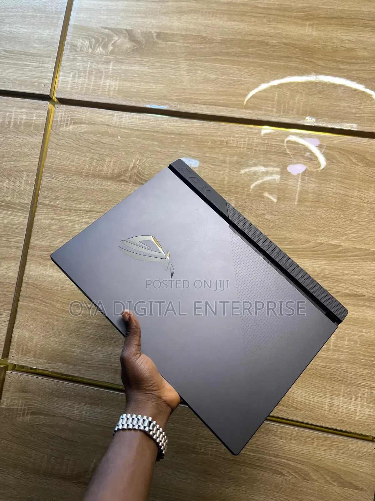 Laptop Asus ROG Strix G15 16GB AMD Ryzen 7 SSD 512GB