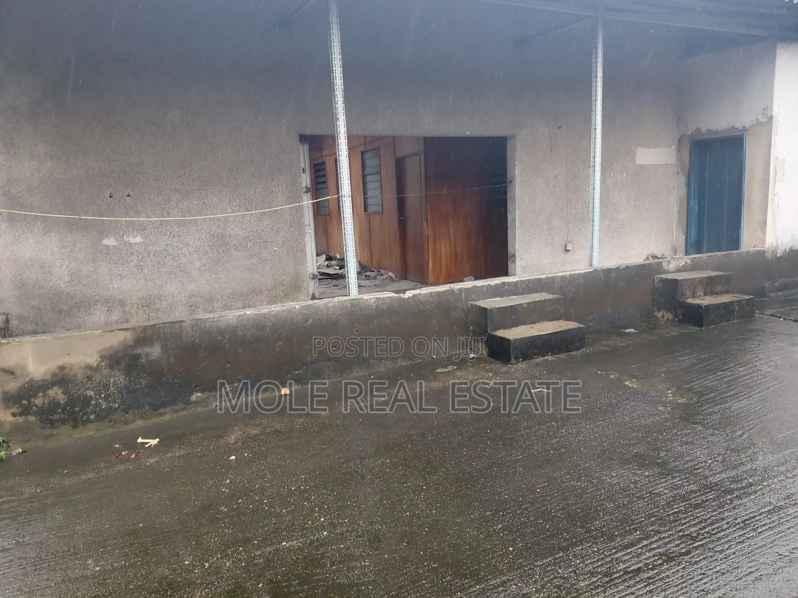 3 Acers (18 Plots) Fenced and Gated Eric More Surulere