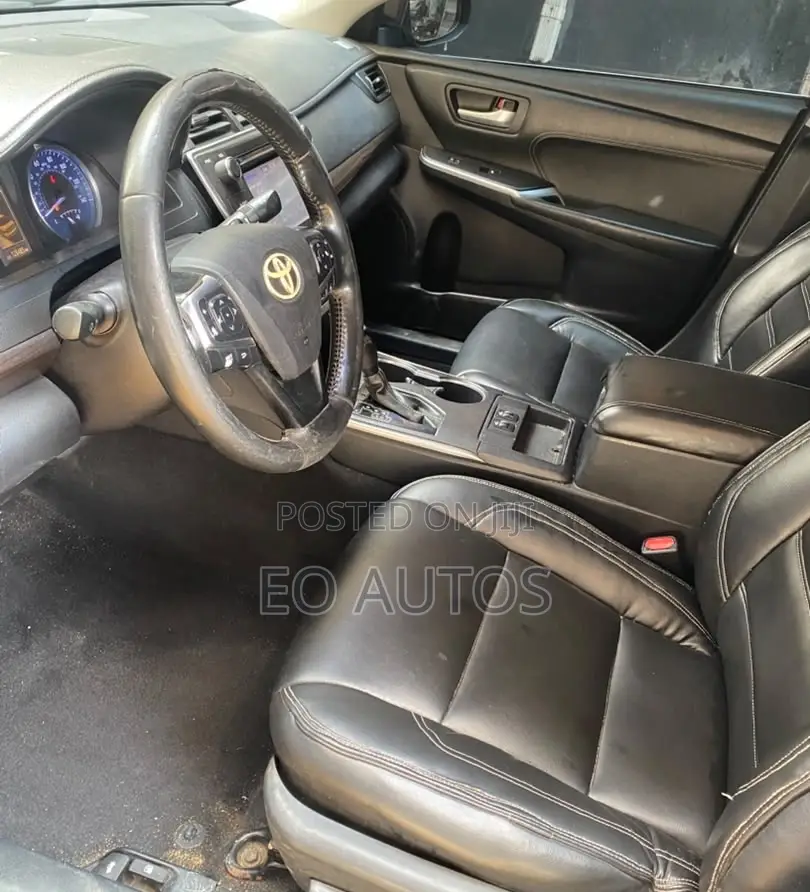 Toyota Camry XLE 4dr Sedan (3.5L 6cyl 6A) 2015 Black