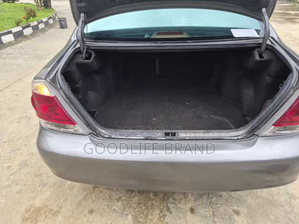Toyota Camry SE 4dr Sedan (2.4L 4cyl 5A) 2006 Brown