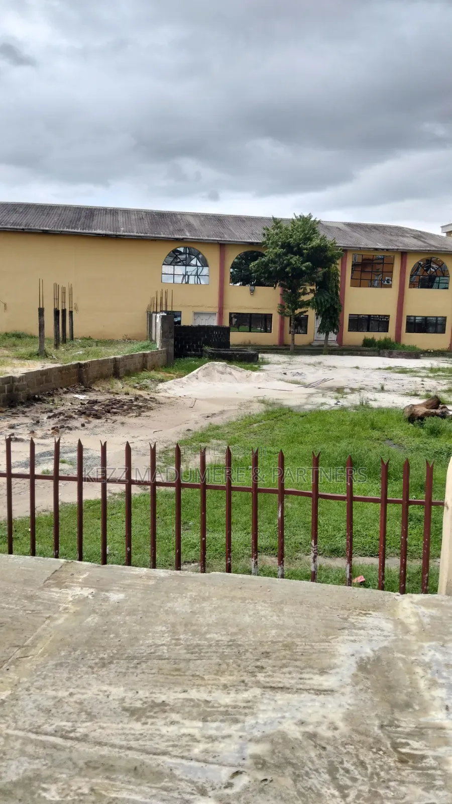 For Sale : A Massive Hall on 6 Plots at Major Stadium Rd, Ph