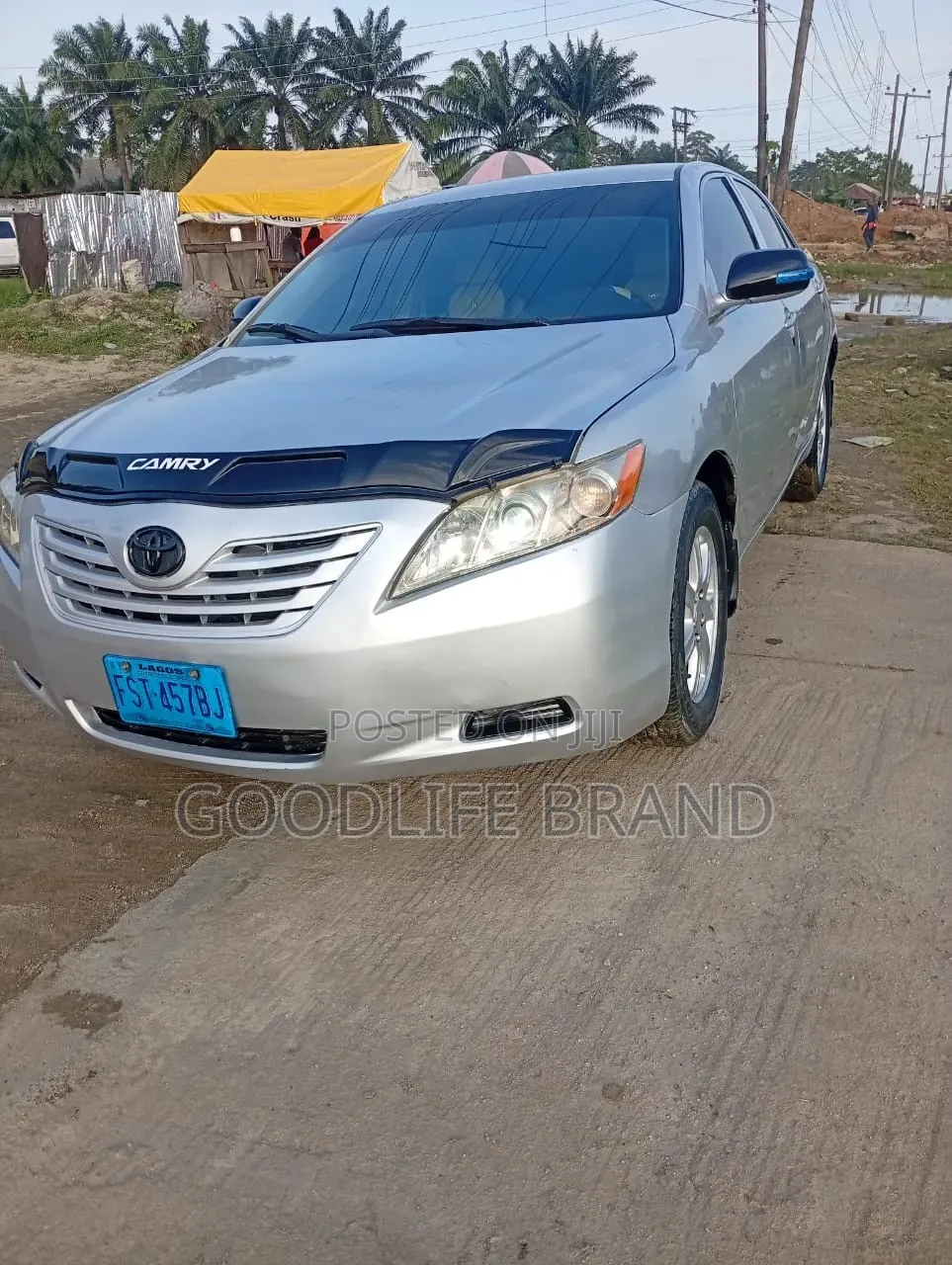 Toyota Camry XLE 4dr Sedan (2.4L 4cyl 5A) 2009 Ivory