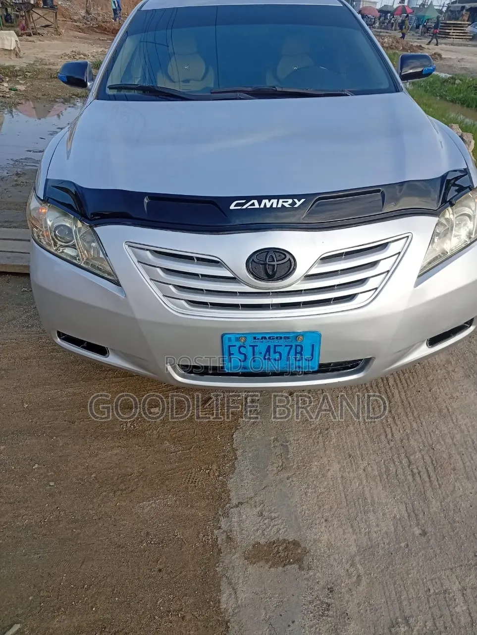 Toyota Camry XLE 4dr Sedan (2.4L 4cyl 5A) 2009 Ivory