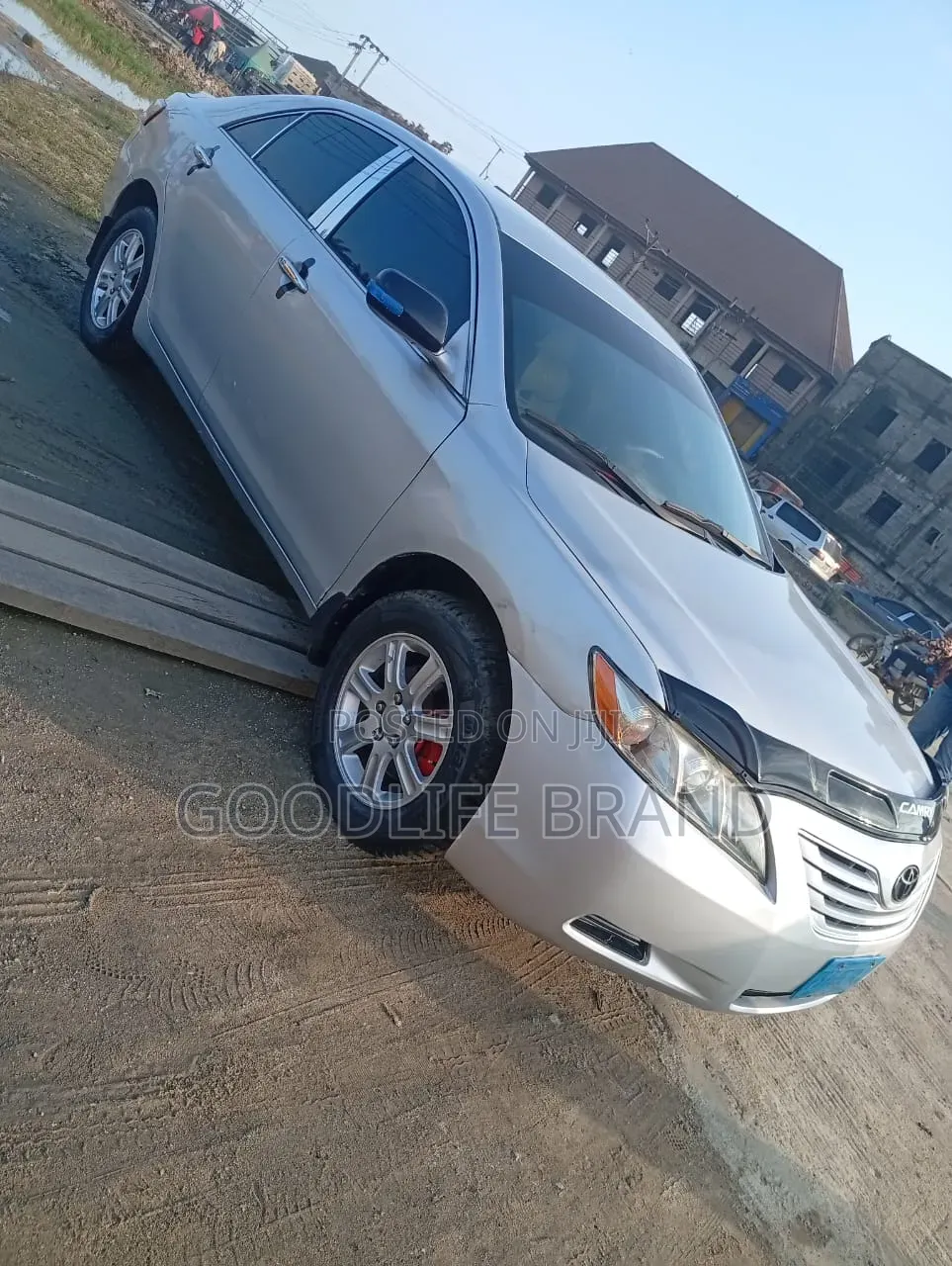 Toyota Camry XLE 4dr Sedan (2.4L 4cyl 5A) 2009 Ivory