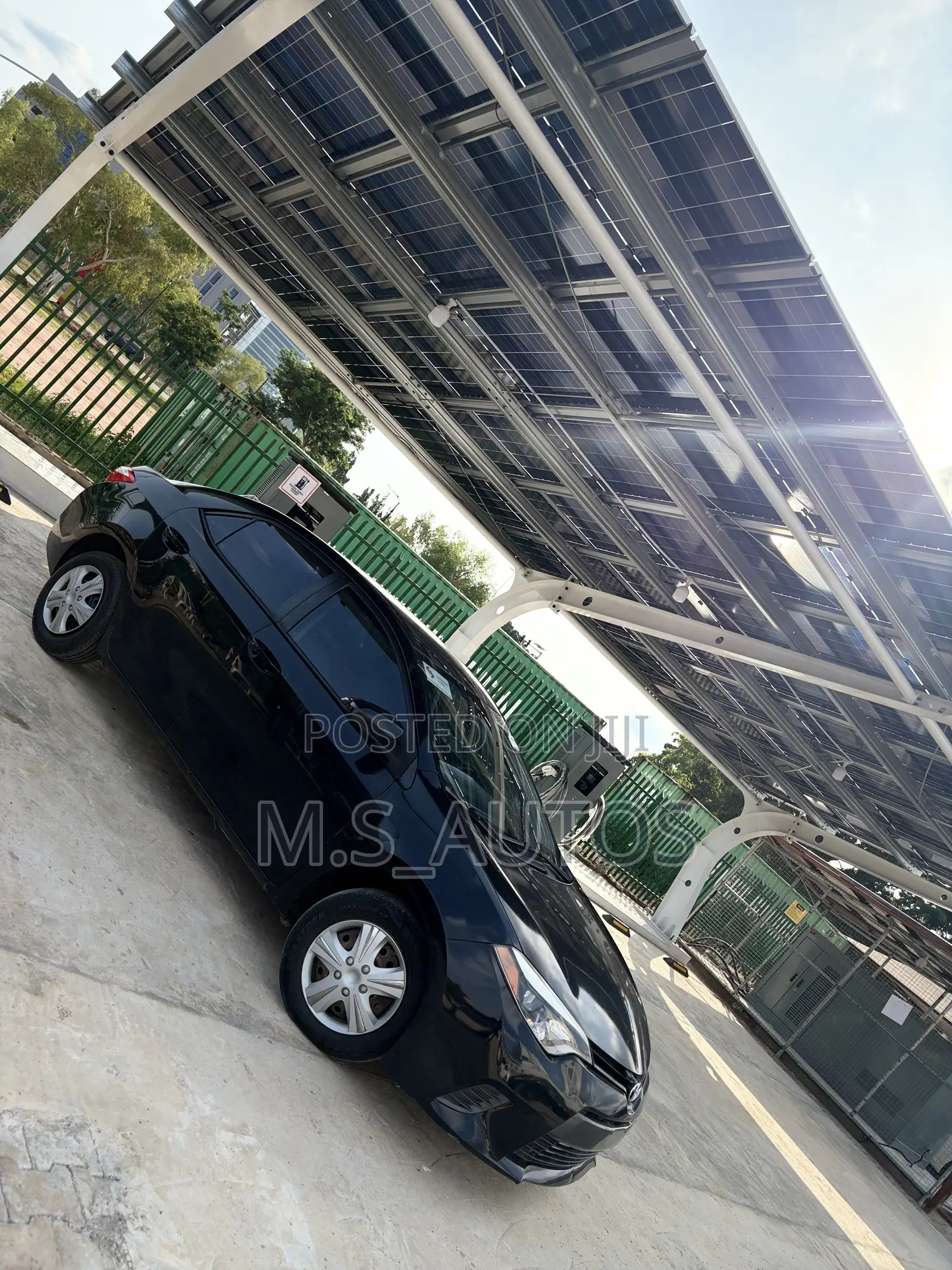 Toyota Corolla LE Plus 4dr Sedan (1.8L 4cyl CVT) 2015 Black