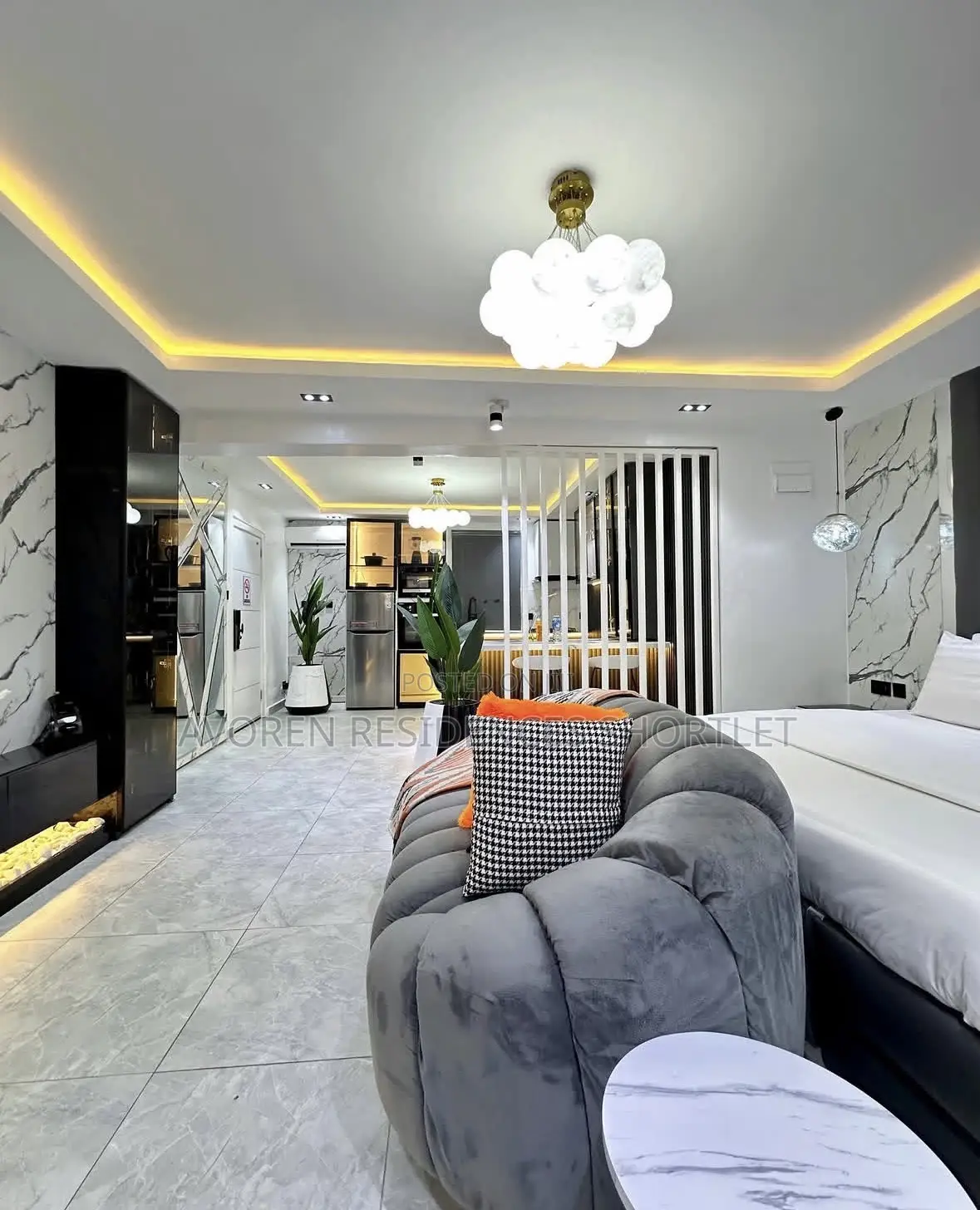 Beautiful Studio Apartment in Admiralty Way