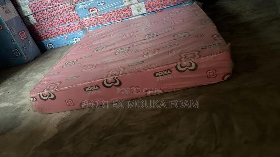 75x72x10 Mouka Flora Hard
