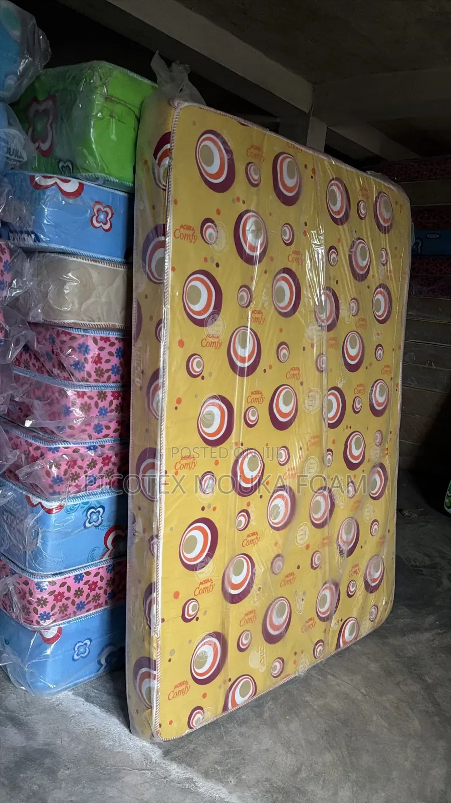 4.5x6x6 Family Size Mouka Comfy