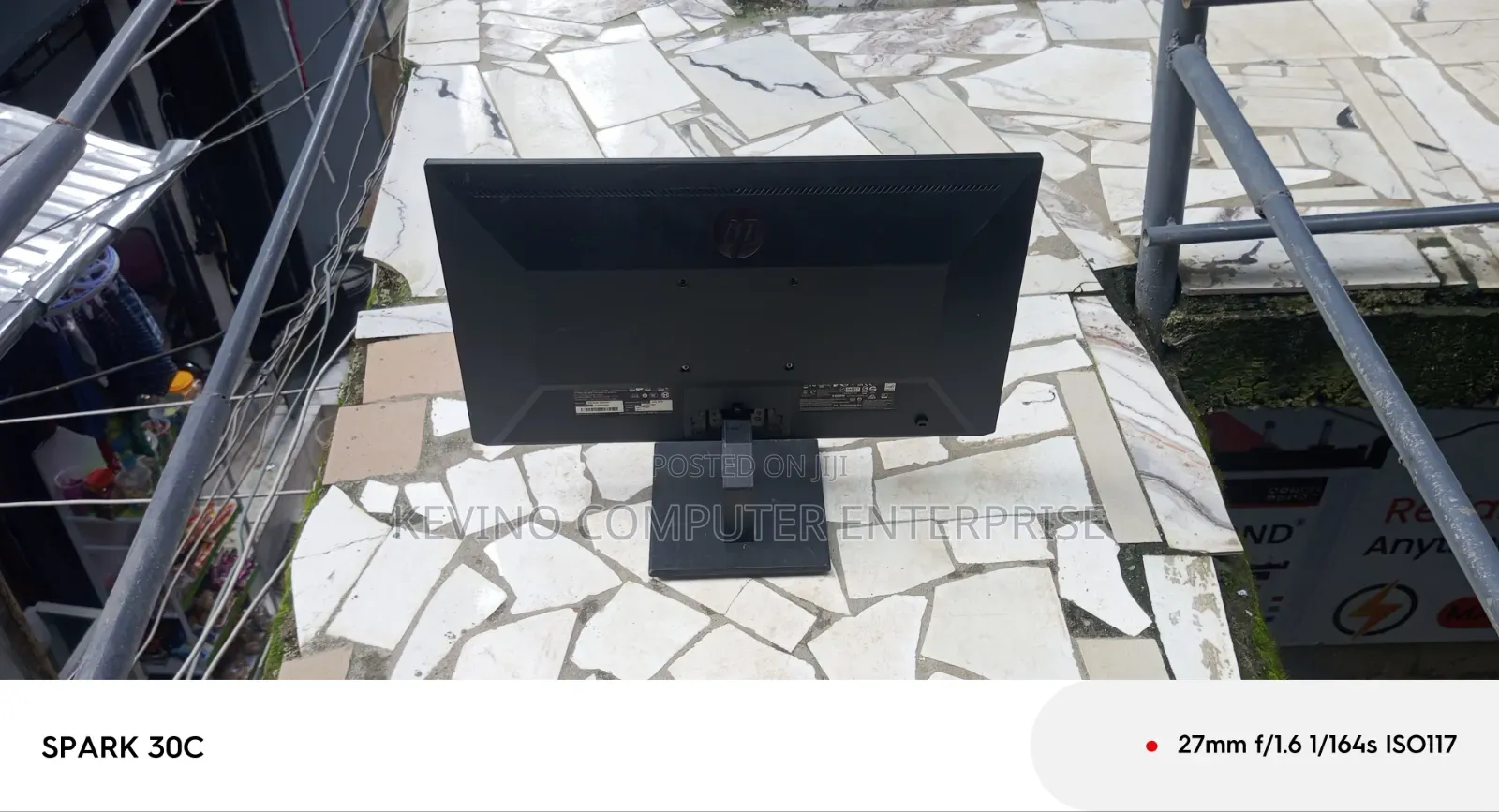 HP P244 Frameless Monitor