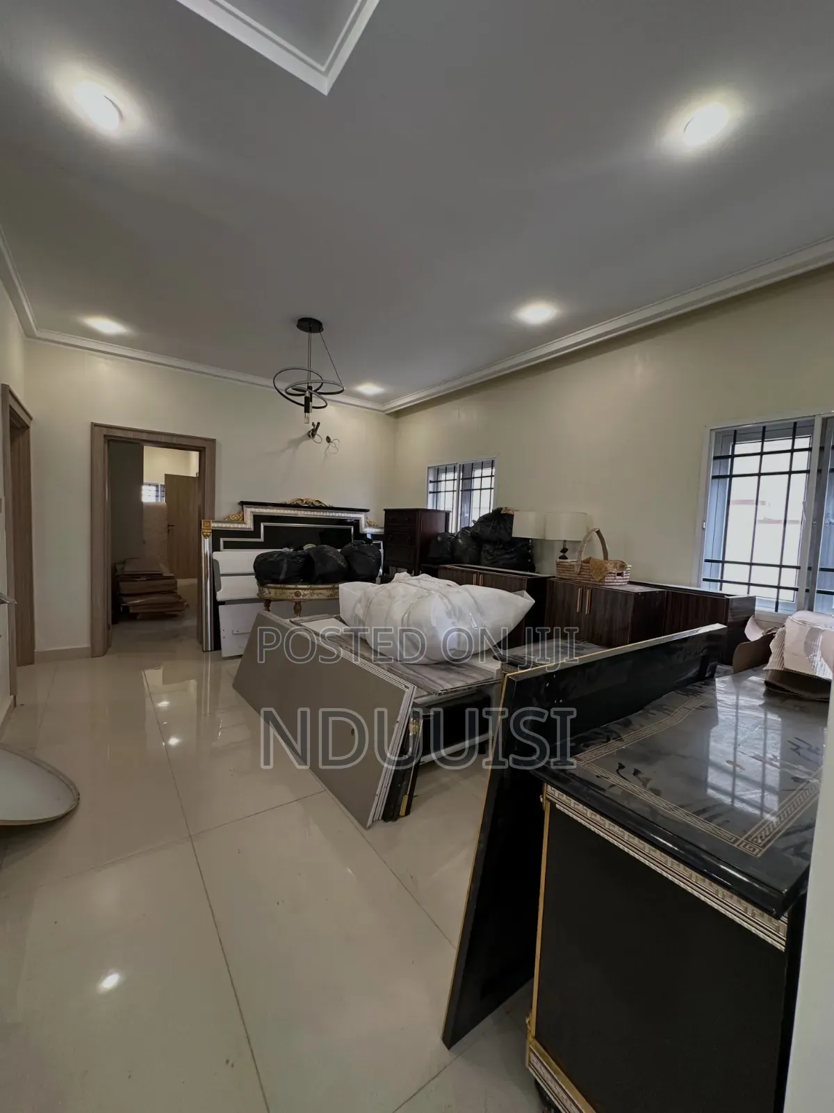 4bdrm Duplex in Life Camp for sale