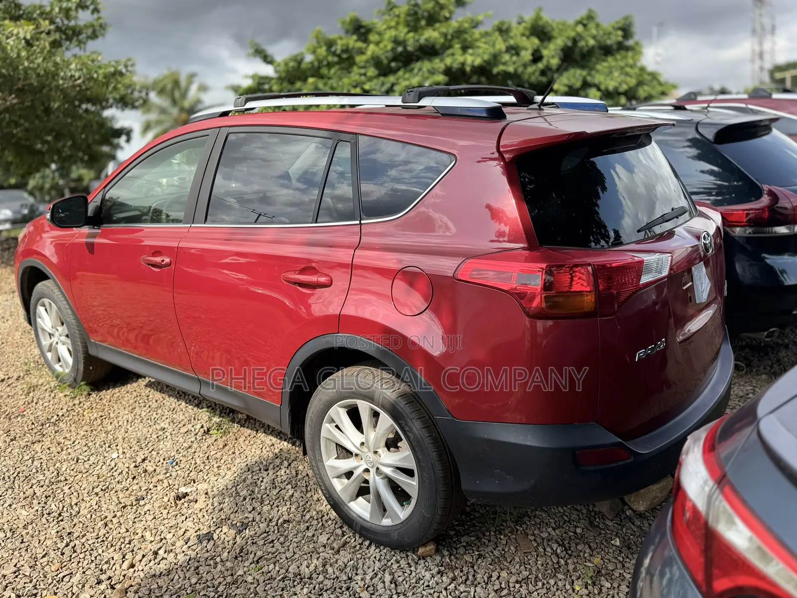 Toyota RAV4 Limited 4dr SUV AWD (2.5L 4cyl 6A) 2014 Red