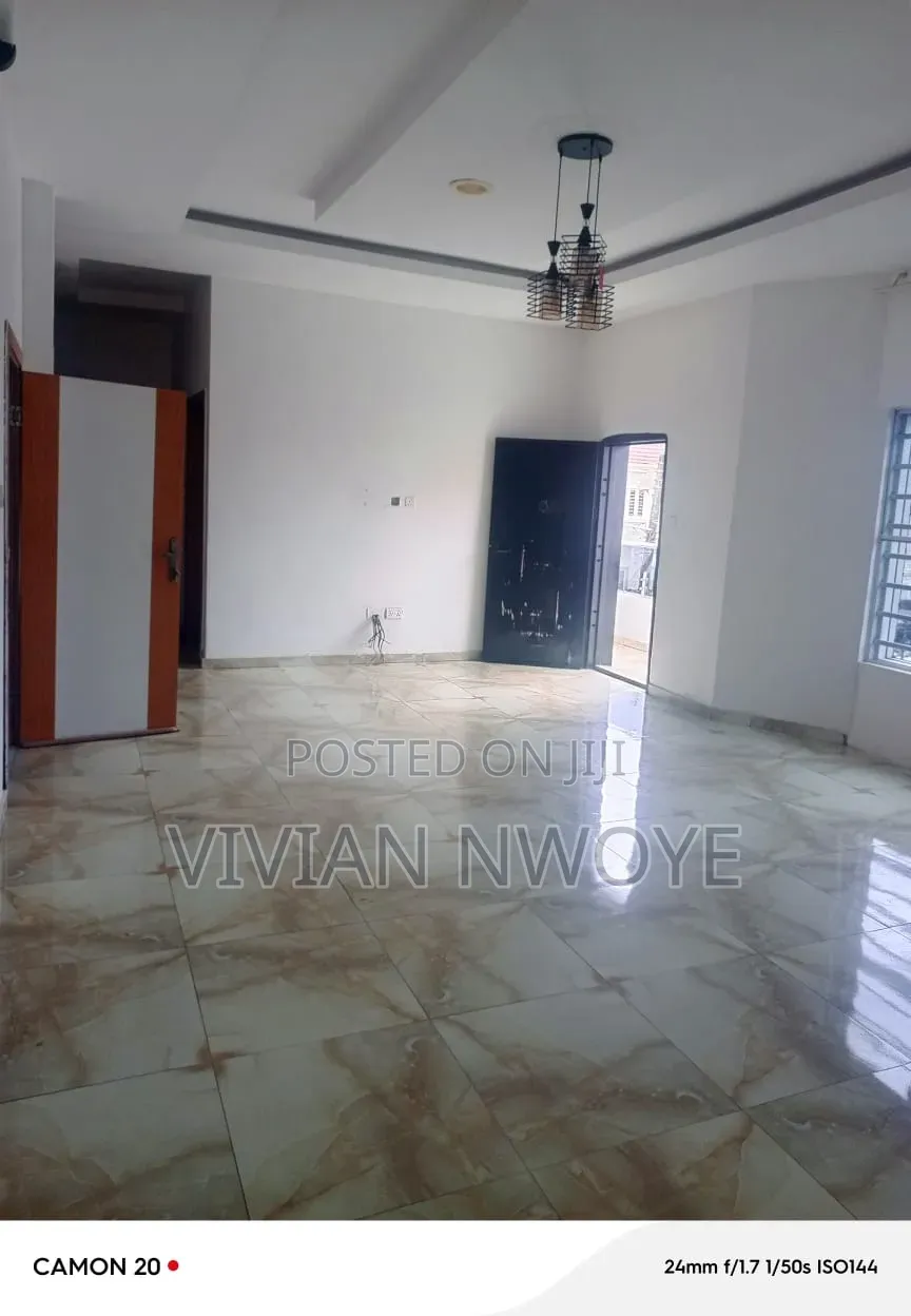 1bdrm Shared Apartment in Agungi for rent