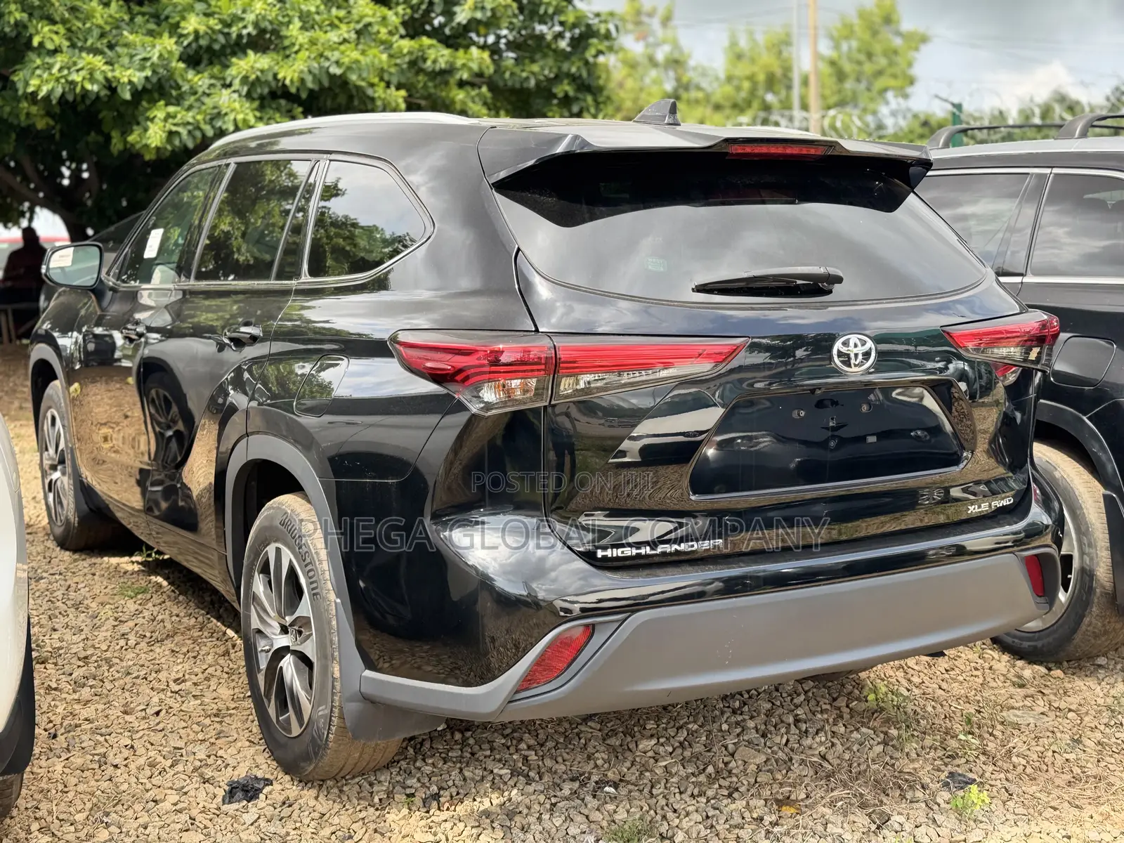 Toyota Highlander XLE 2022 Black