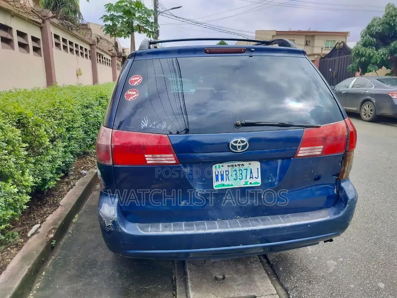 Toyota Sienna 2005 Blue