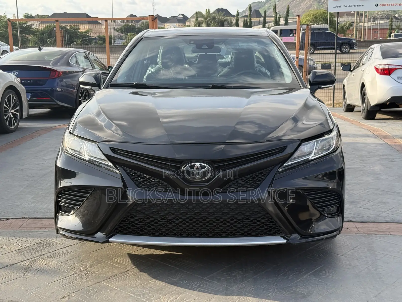 Toyota Camry SE 2023 Black