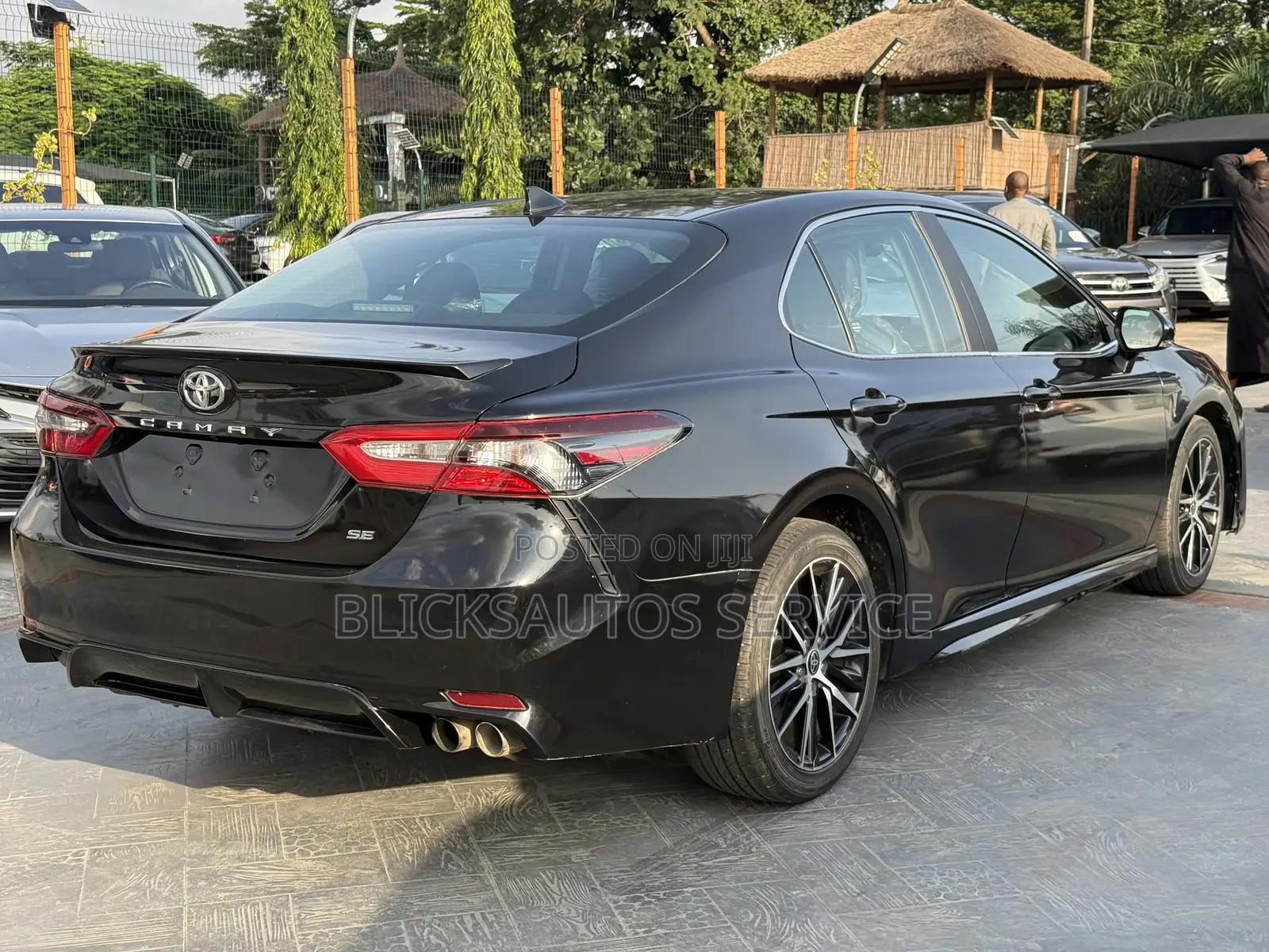 Toyota Camry SE 2023 Black