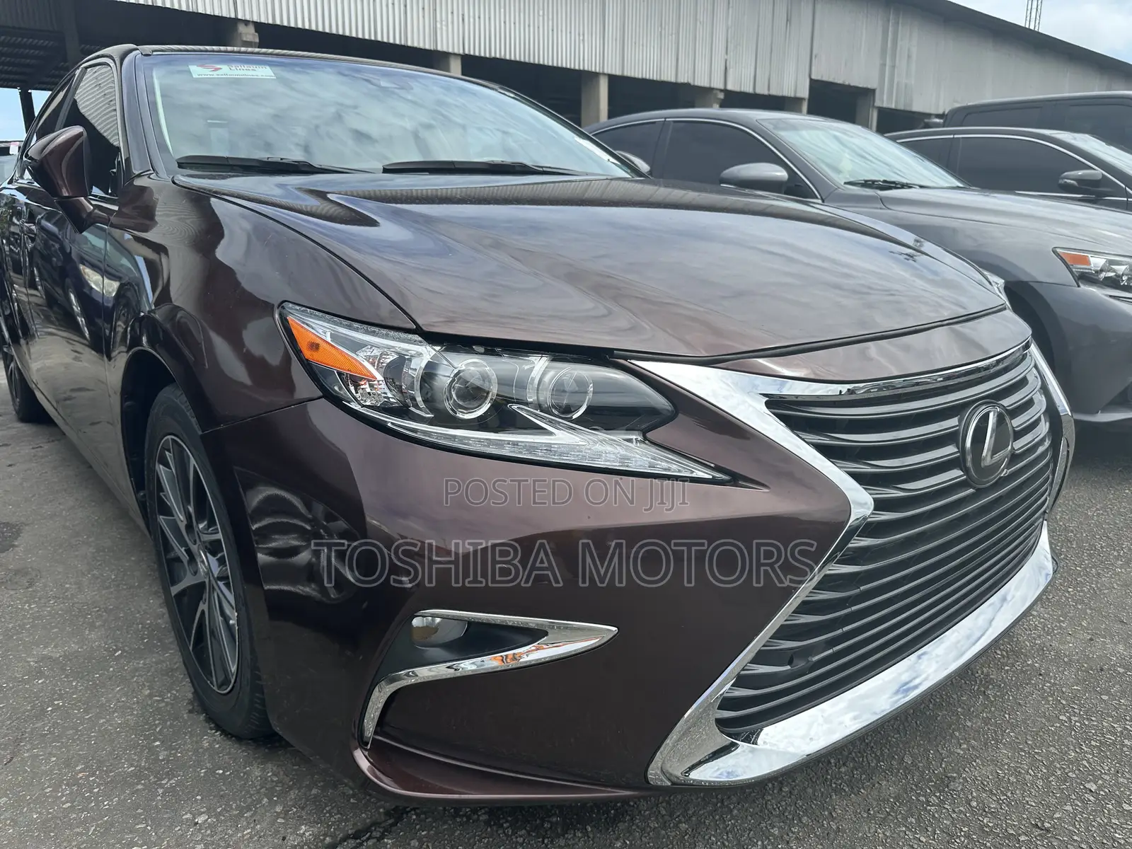 Lexus ES 350 FWD 2016 Burgundy
