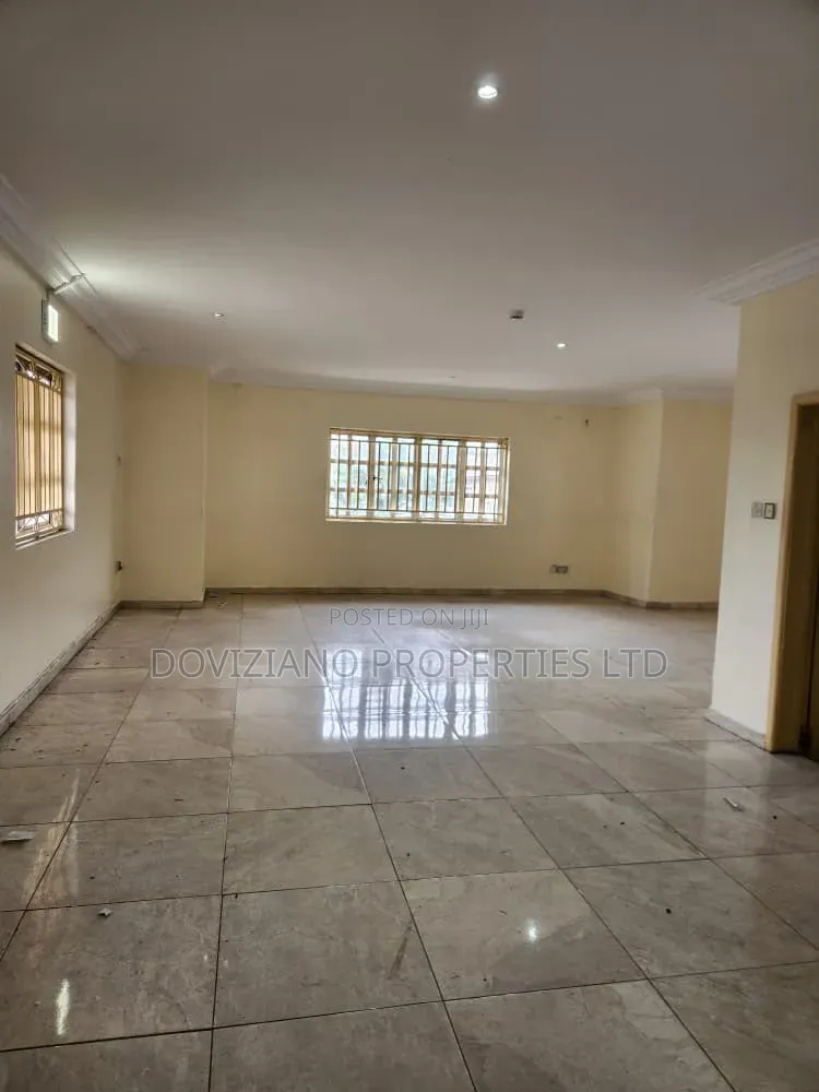 5bdrm Duplex in Parkview Estate for rent