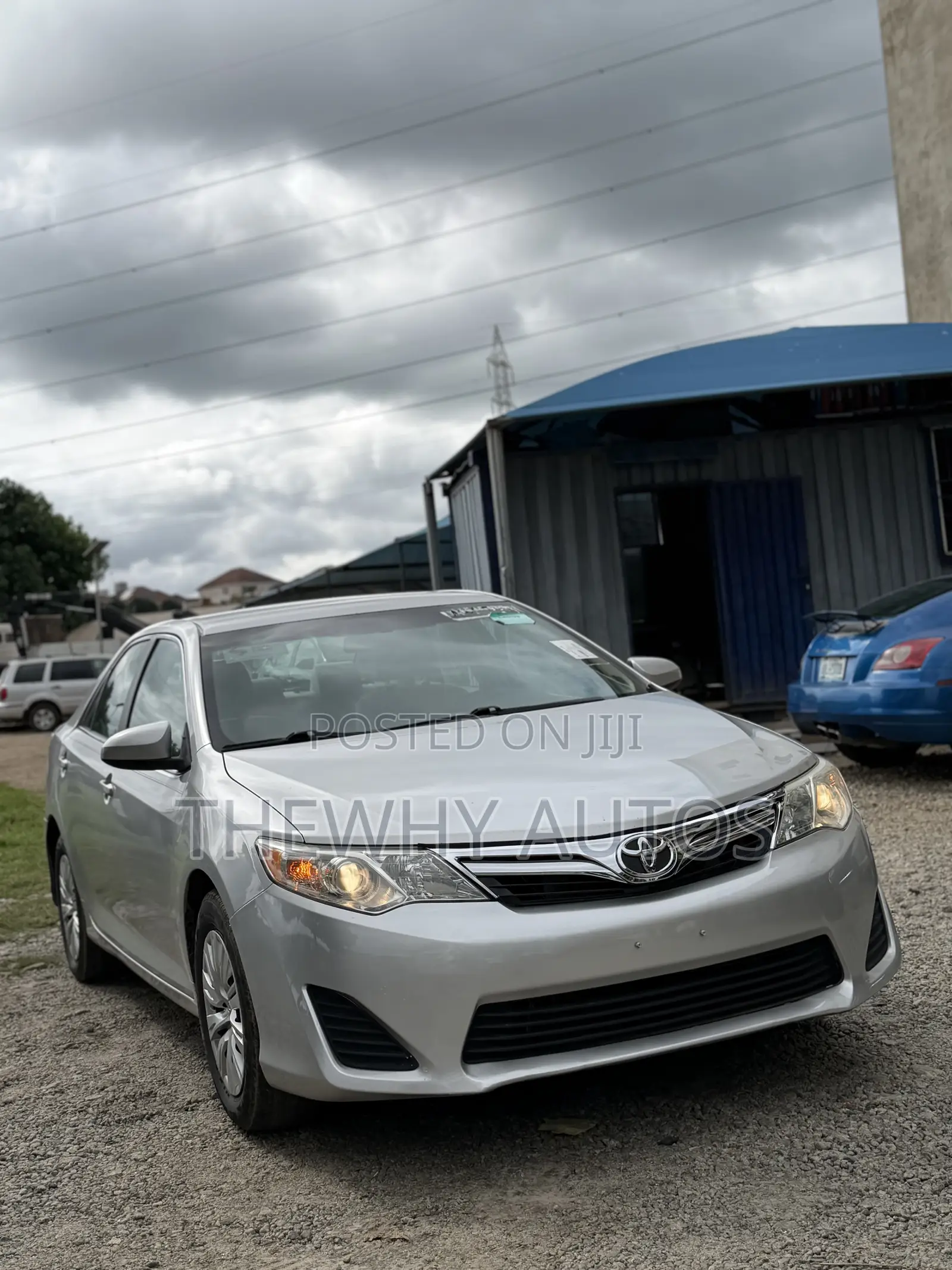 Toyota Camry LE 4dr Sedan (2.5L 4cyl 6A) 2013 Silver