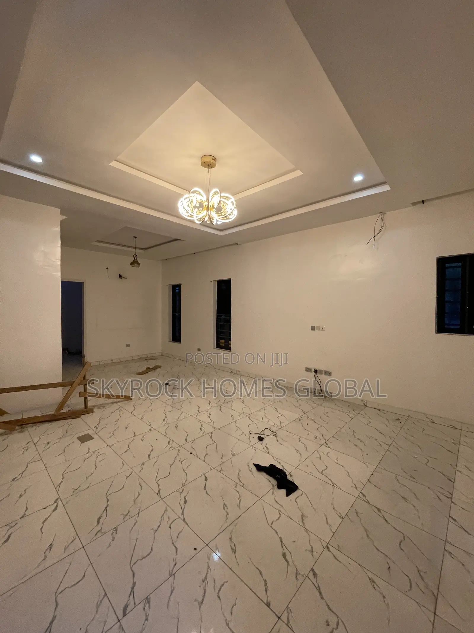 4bdrm Duplex in Ikota for rent