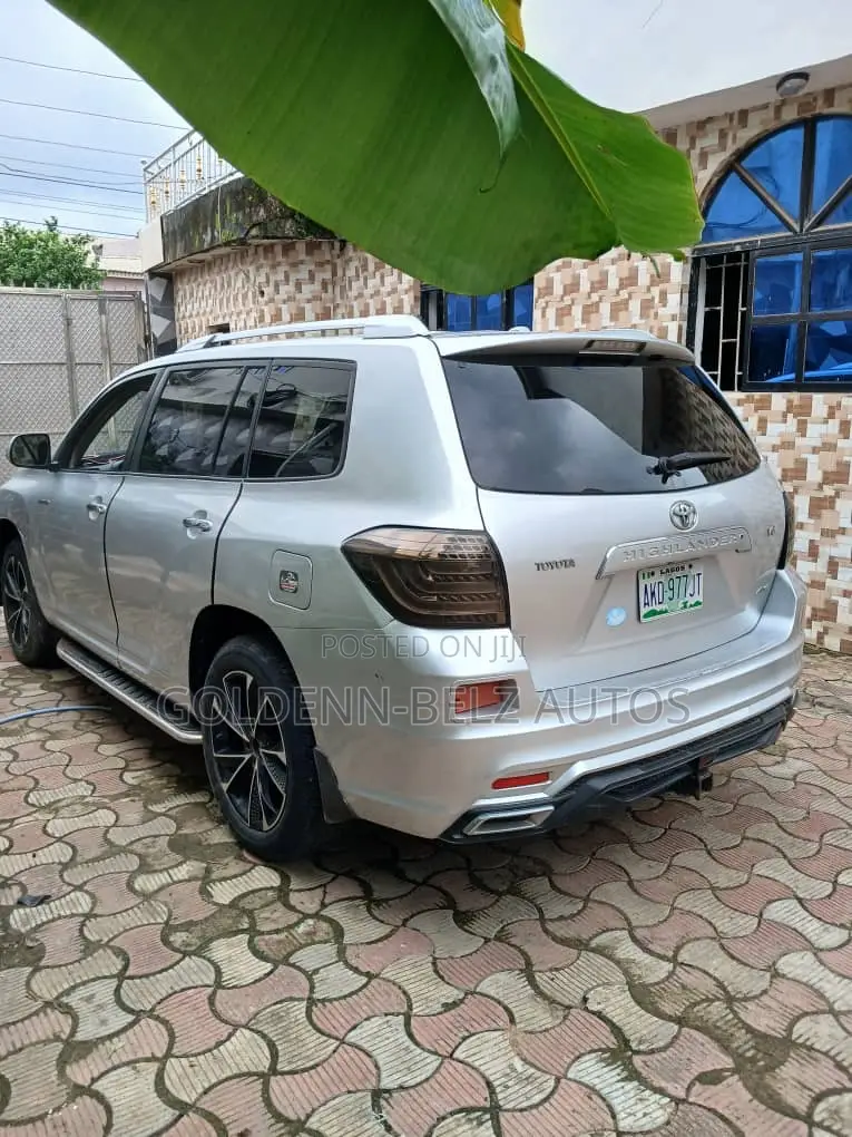 Toyota Highlander Limited 2009 Silver
