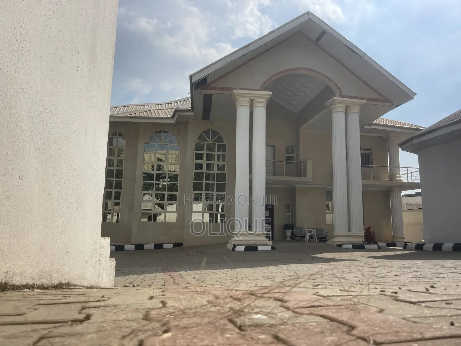 7bdrm Duplex in Maitama for sale