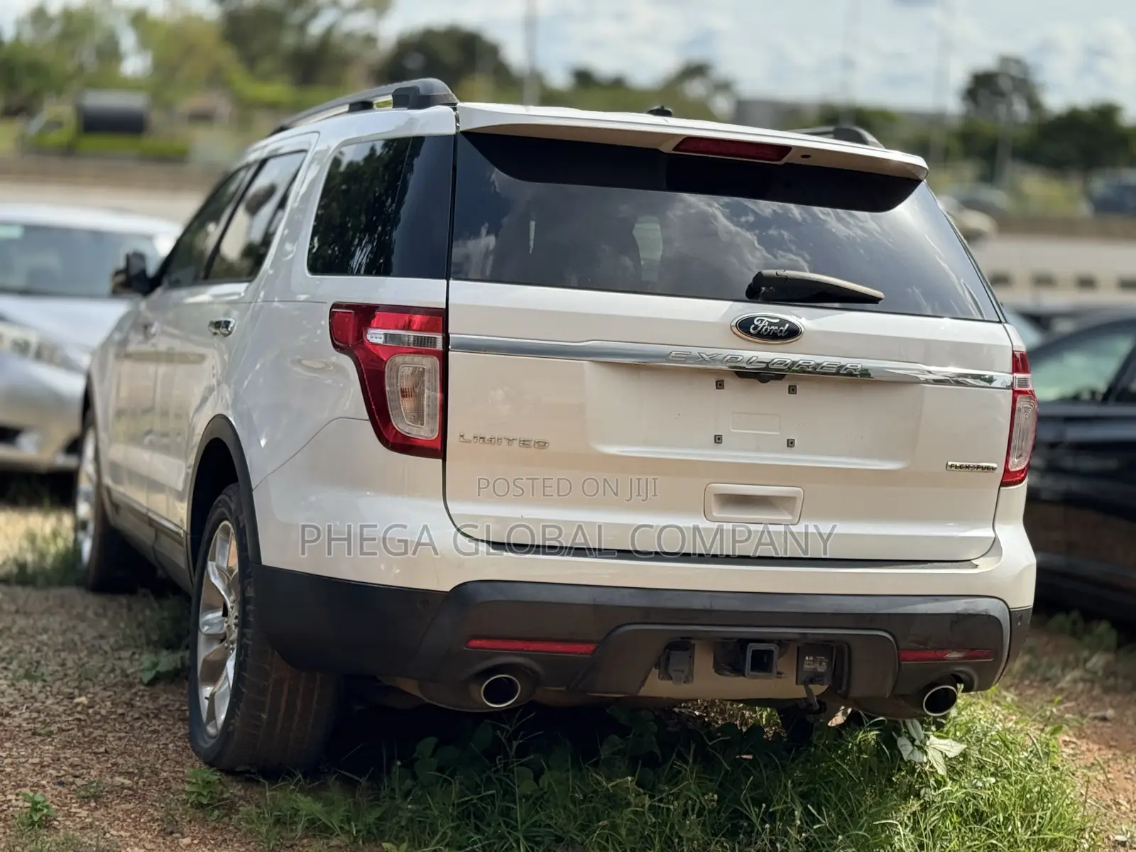 Ford Explorer Limited 4dr 4x4 (3.5L 6cyl 6A) 2013 White