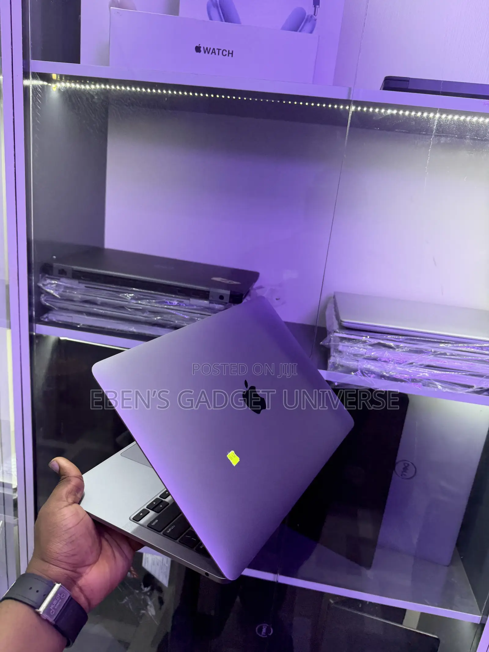 Laptop Apple MacBook Pro 2020 8GB Intel Core i5 SSD 256GB